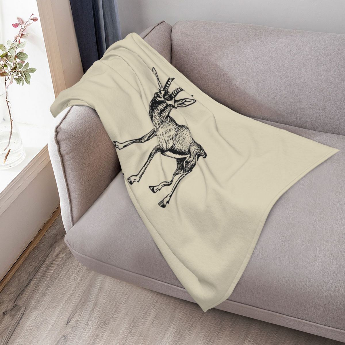 Good ol' Antelope Drawing - Anime Cosplay Drawing 评论和价格